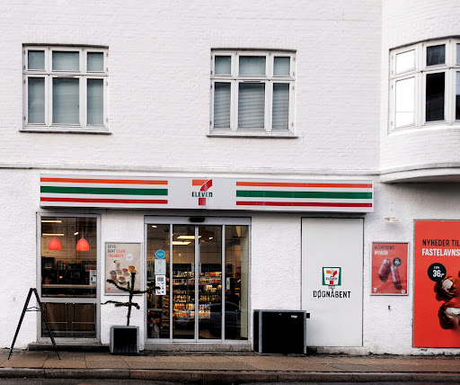 7-Eleven