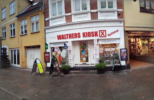 Walthers Kiosk V/Henrik Bernth Larsen