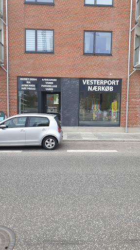 Vesterport Nærkøb Cesarine Shop