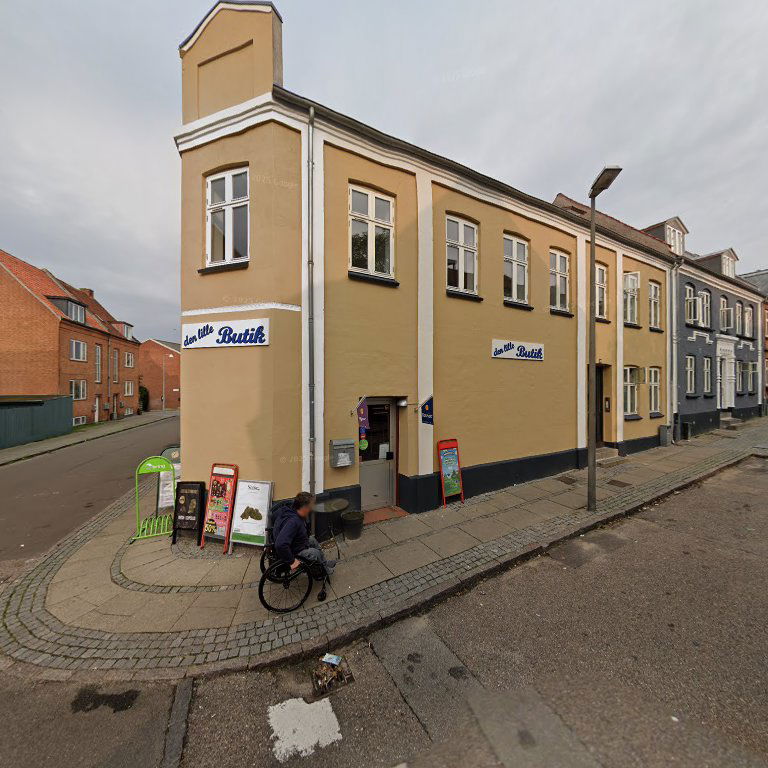 Den Lille Butik V/Manjit Singh 1 Den Lille Butik med Manjit Singh – Dagligvarer & Specialiteter i Hjertet af Byen